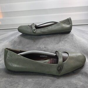 BORN Leather Flats Women's Size‎ 10 Moss Green Plaid Insole CQF13